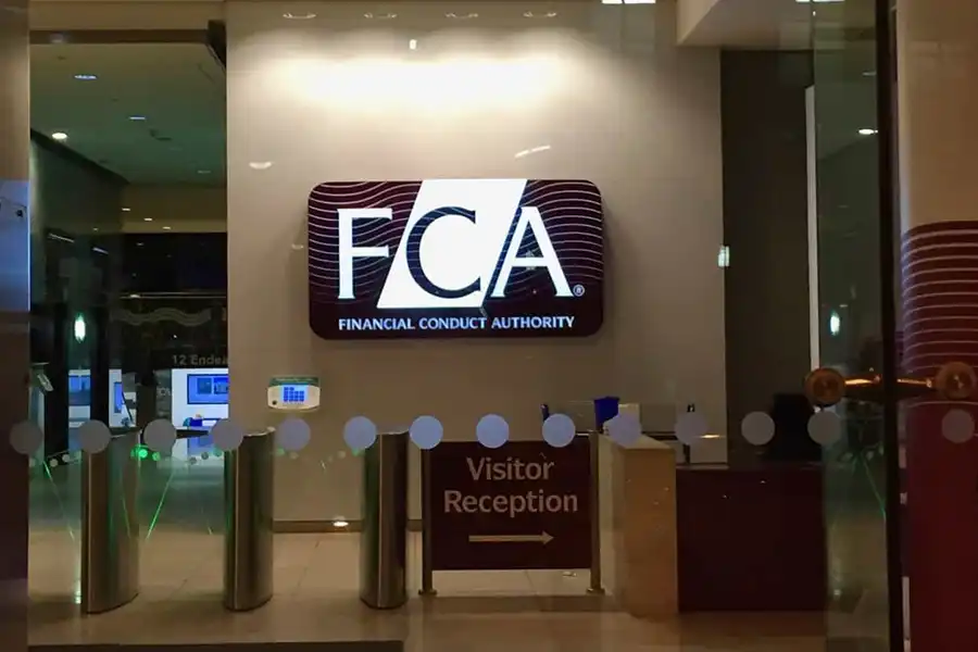 هدف FCA حمایت از کاربران بروکرها، تضمین یک‌پارچگی بازار و ترویج رقابت سالم است.