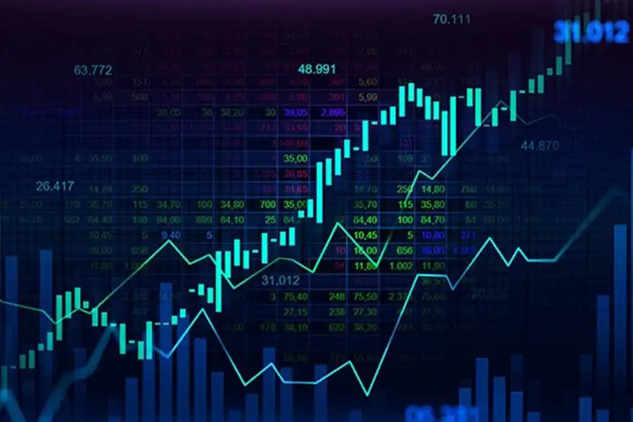 ترکیب تحلیل‌های تکنیکال و بنیادی و در نظر گرفتن شرایط خاص ژاپن برای موفقیت در ترید USD/JPY ضروری است.